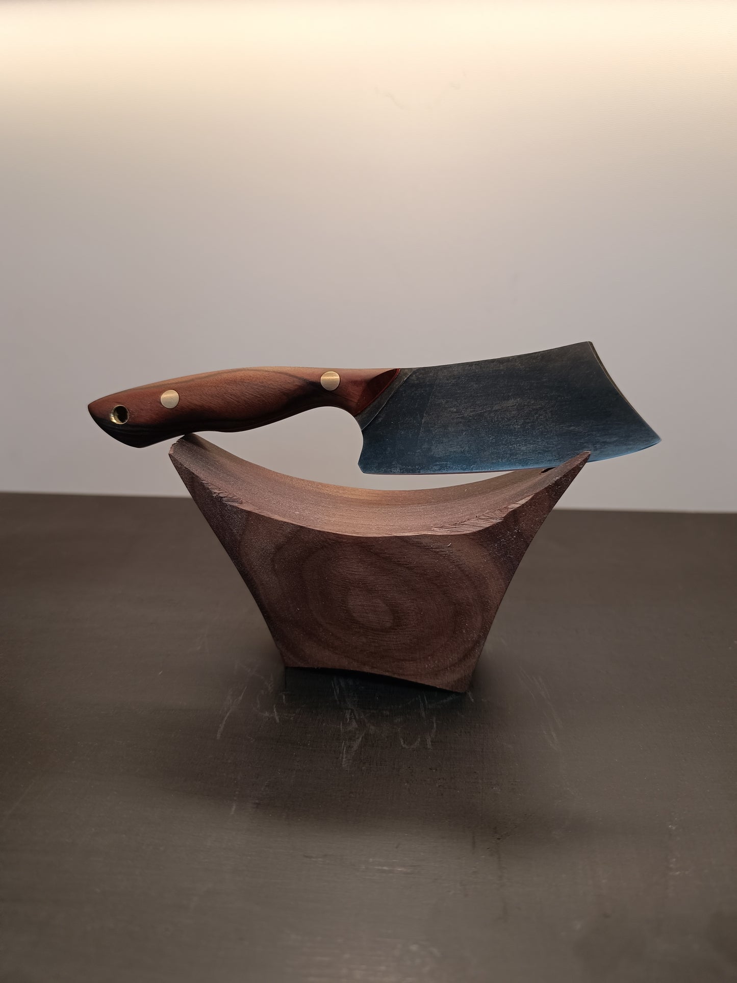 EDC Cleaver mit einem Griff aus Makassar Ebenholz